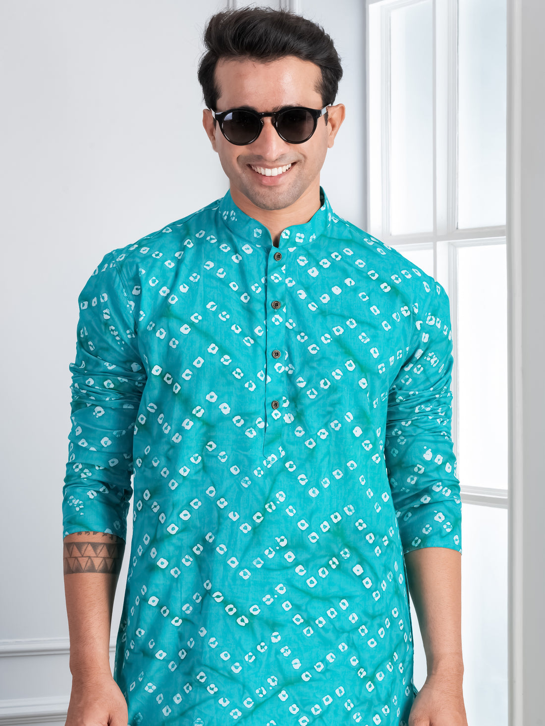 Mens Turquoise Bandhani Printed Cotton Kurta Set